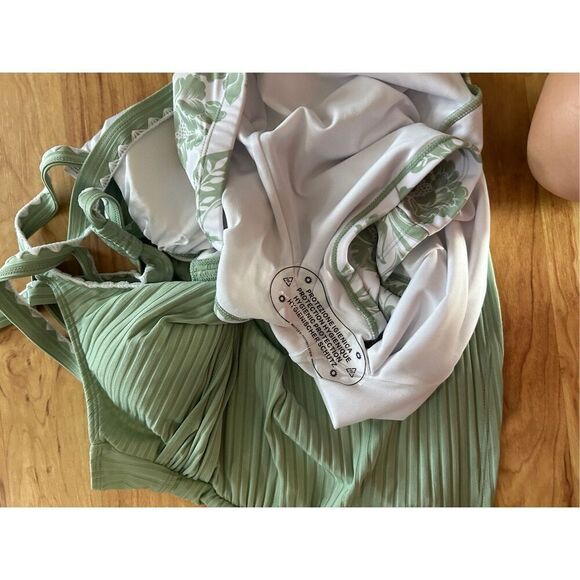 Modlily two piece mommy bikini shirt green size medium - Picture 10 of 11